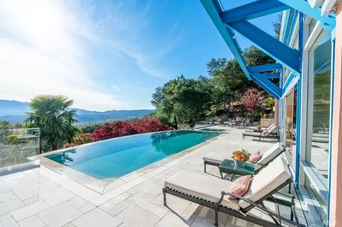 1335 Kinnybrook Dr, Kenwood, CA 95452
