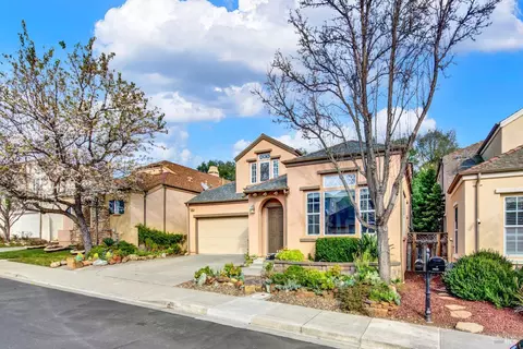 Exterior - 5063 Staghorn Dr, Vallejo, CA 94591 photo 32 of 34