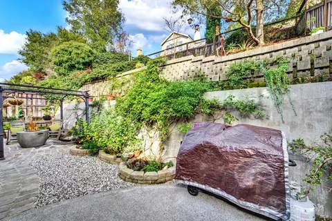Exterior - 5063 Staghorn Dr, Vallejo, CA 94591 photo 17 of 34