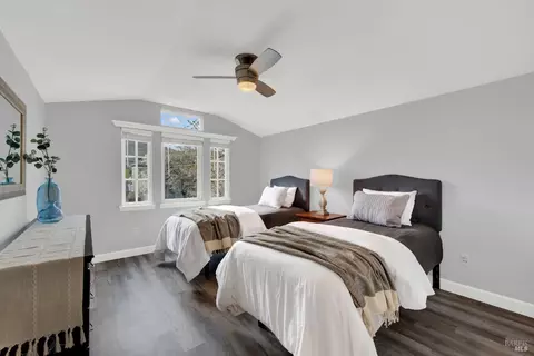 Bedroom - 5063 Staghorn Dr, Vallejo, CA 94591 photo 8 of 9