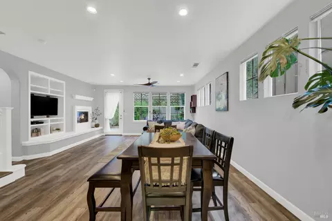 Dining - 5063 Staghorn Dr, Vallejo, CA 94591 photo 1 of 3