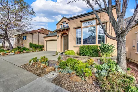 Exterior - 5063 Staghorn Dr, Vallejo, CA 94591 photo 33 of 34