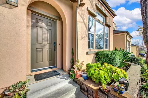 Exterior - 5063 Staghorn Dr, Vallejo, CA 94591 photo 6 of 34