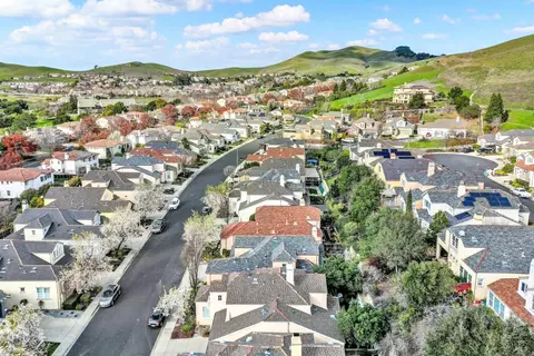 View/Area - 5063 Staghorn Dr, Vallejo, CA 94591 photo 3 of 10