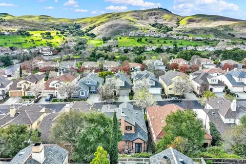 View/Area - 5063 Staghorn Dr, Vallejo, CA 94591 photo 6 of 10