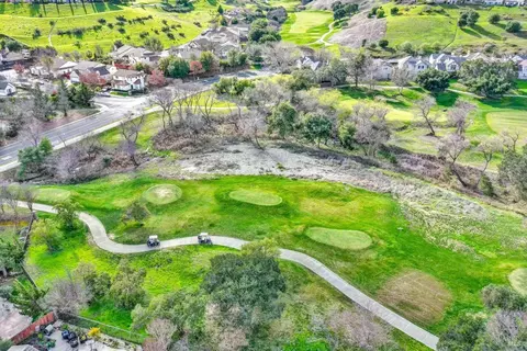 View/Area - 5063 Staghorn Dr, Vallejo, CA 94591 photo 2 of 10