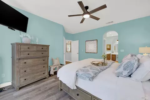 Bedroom - 5063 Staghorn Dr, Vallejo, CA 94591 photo 4 of 9