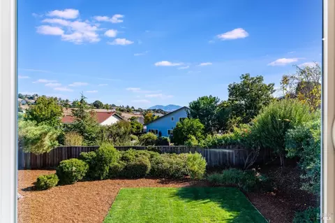 504 Cooper Dr, Benicia, CA 94510 photo 57