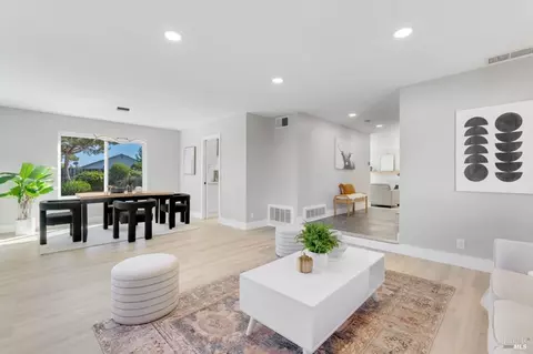 504 Cooper Dr, Benicia, CA 94510 photo 10