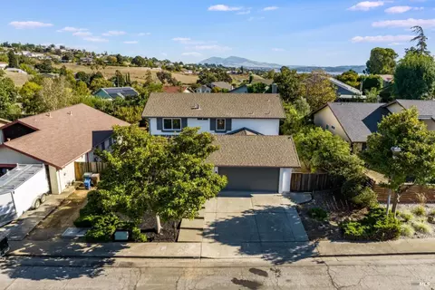 504 Cooper Dr, Benicia, CA 94510 photo 7