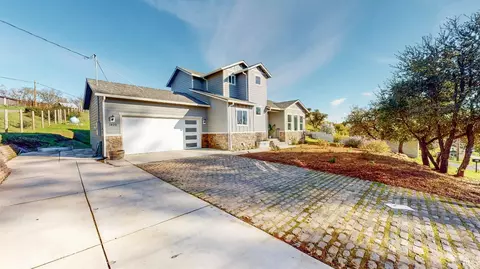 1492 Michele Way, Santa Rosa, CA 95404
