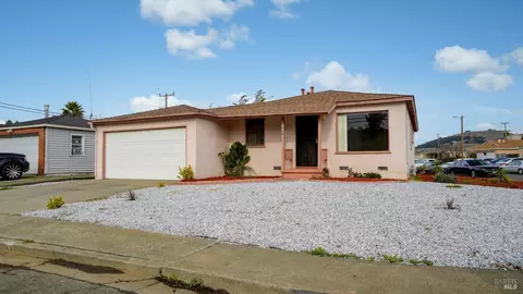 1806 Griffin Dr, Vallejo, CA 94589 photo 3