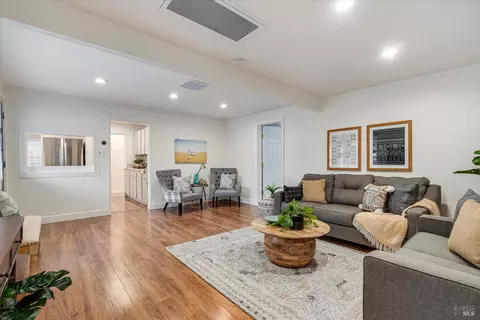 Living - 224 E 1st St, Napa, CA 94559 photo 5 of 9