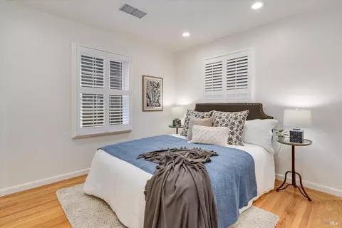 Bedroom - 224 E 1st St, Napa, CA 94559 photo 3 of 6