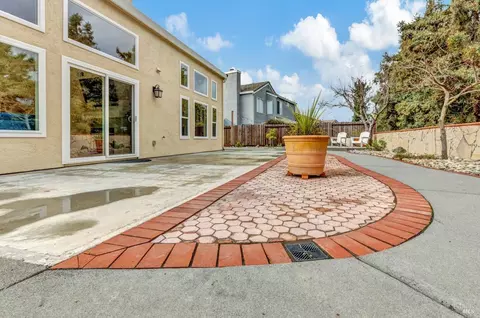 471 Gallagher Dr, Benicia, CA 94510 photo 65