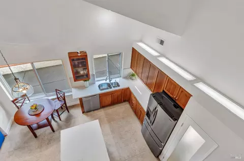 471 Gallagher Dr, Benicia, CA 94510 photo 47
