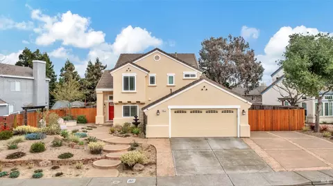 471 Gallagher Dr, Benicia, CA 94510