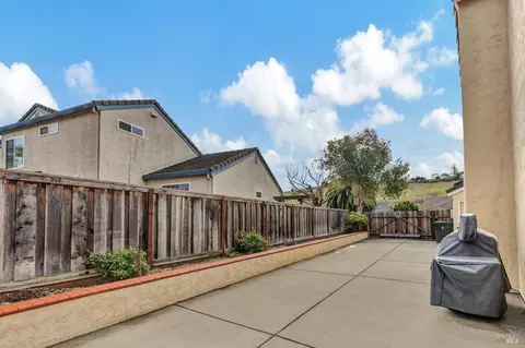 471 Gallagher Dr, Benicia, CA 94510 photo 63