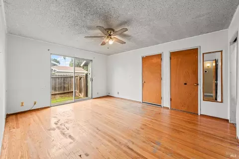 357 E Alaska Ave, Fairfield, CA 94533 photo 17