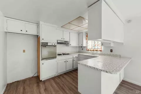 357 E Alaska Ave, Fairfield, CA 94533 photo 10