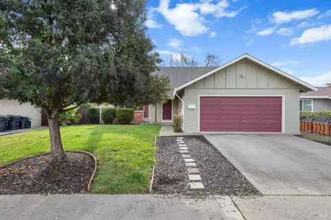 357 E Alaska Ave, Fairfield, CA 94533