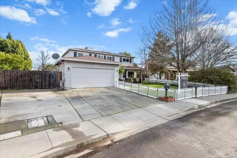 593 Ridgewood Dr, Vacaville, CA 95688 photo 57