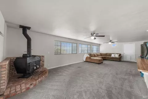 593 Ridgewood Dr, Vacaville, CA 95688 photo 23
