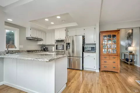 1036 Stonebridge Dr, Napa, CA 94558 photo 11