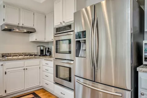 1036 Stonebridge Dr, Napa, CA 94558 photo 12