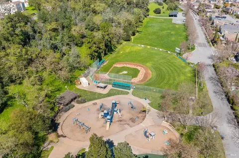27 Presidio Dr, Novato, CA 94949 photo 63