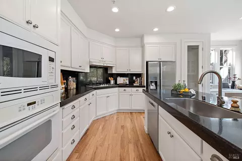 27 Presidio Dr, Novato, CA 94949 photo 14