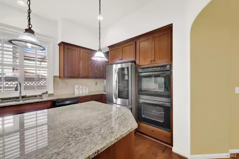 Kitchen - 1821 Landmark Dr, Vallejo, CA 94591 photo 7 of 13