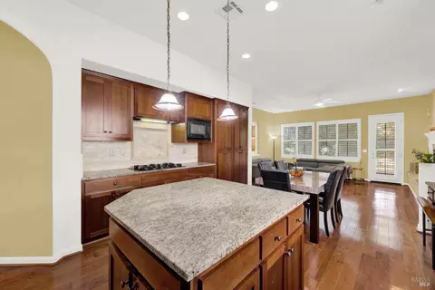 Kitchen - 1821 Landmark Dr, Vallejo, CA 94591 photo 5 of 13