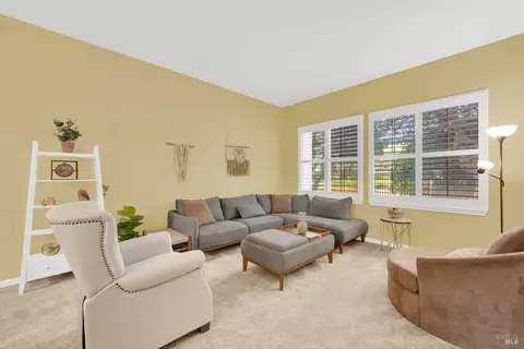 Living - 1821 Landmark Dr, Vallejo, CA 94591 photo 5 of 12