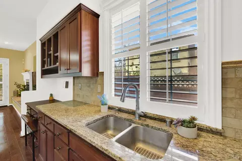 Kitchen - 1821 Landmark Dr, Vallejo, CA 94591 photo 13 of 13