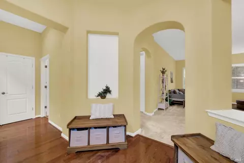 Living - 1821 Landmark Dr, Vallejo, CA 94591 photo 2 of 12
