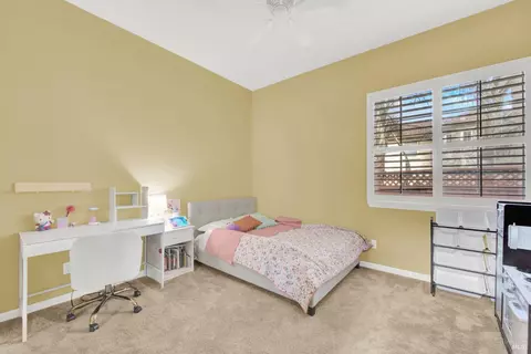 Bedroom - 1821 Landmark Dr, Vallejo, CA 94591 photo 4 of 9