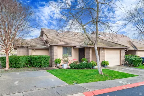 886 Professional Dr, Napa, CA 94558 photo 27