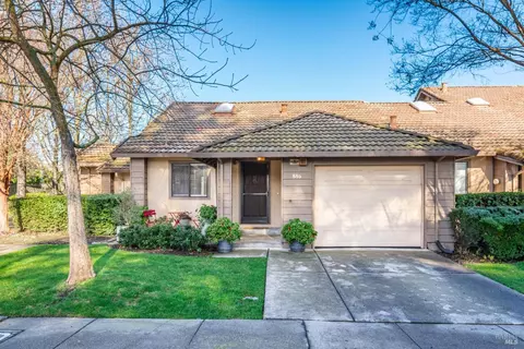 886 Professional Dr, Napa, CA 94558 photo 26
