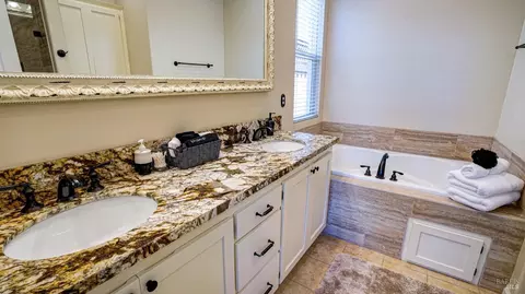7664 8th Hole Dr, Windsor, CA 95492 photo 24