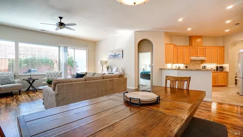 7664 8th Hole Dr, Windsor, CA 95492 photo 10