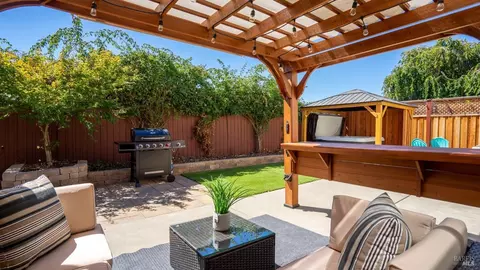7664 8th Hole Dr, Windsor, CA 95492 photo 35