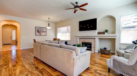 7664 8th Hole Dr, Windsor, CA 95492 photo 9