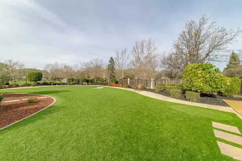 Exterior - 4401 Avondale Cir, Fairfield, CA 94533 photo 26 of 31