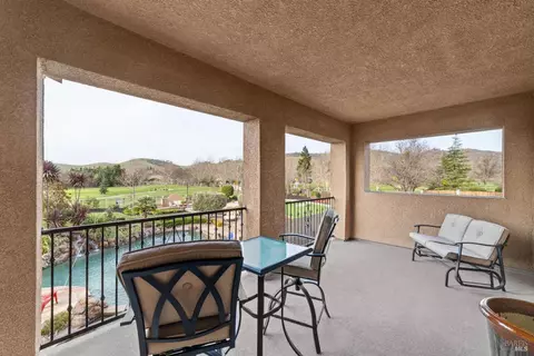 Exterior - 4401 Avondale Cir, Fairfield, CA 94533 photo 13 of 31