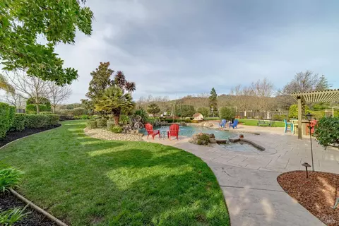 Exterior - 4401 Avondale Cir, Fairfield, CA 94533 photo 21 of 31