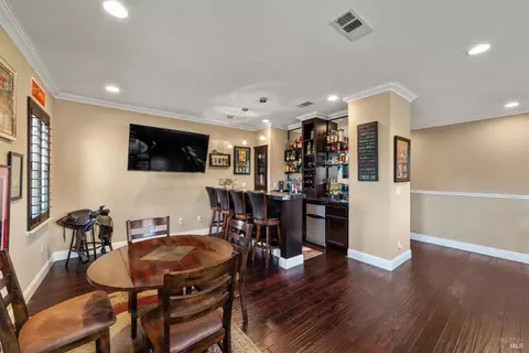 Dining - 4401 Avondale Cir, Fairfield, CA 94533 photo 6 of 6
