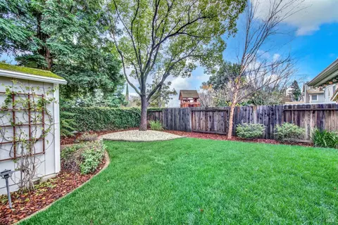 284 Regency Cir, Vacaville, CA 95687 photo 63
