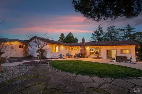 301 Maple Ave, Kenwood, CA 95452