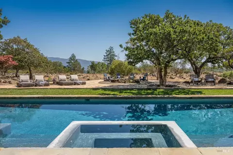 9770 Via Cantera Rd, Kenwood, CA 95452